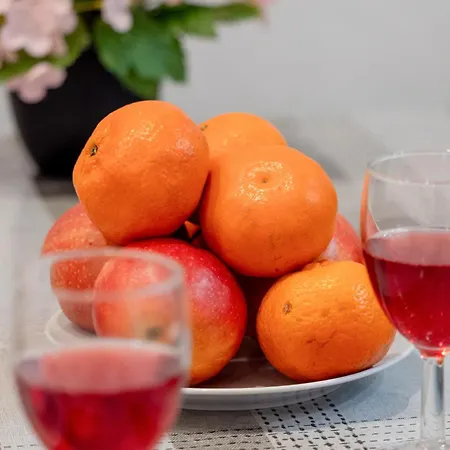 Nowomiejska Spacious Near Plac Wolności In By Renters *