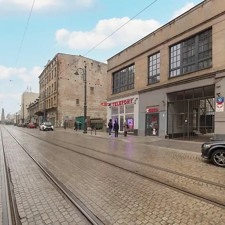 아파트 Nowomiejska Spacious Near Plac Wolnosci In By Renters 우치