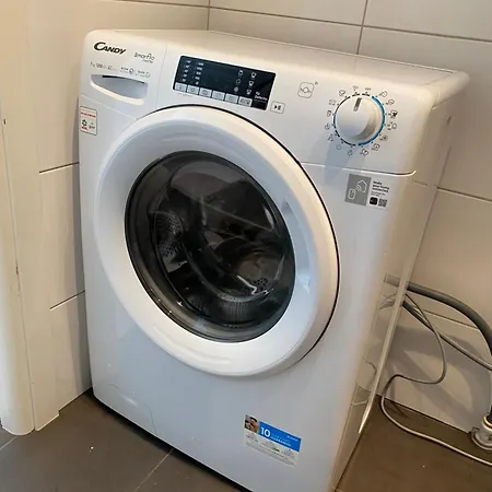 Nowomiejska Spacious Near Plac Wolnosci In By Renters * 우치