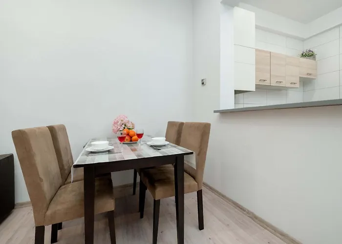 Nowomiejska Spacious Near Plac Wolnosci In By Renters Lejlighed *