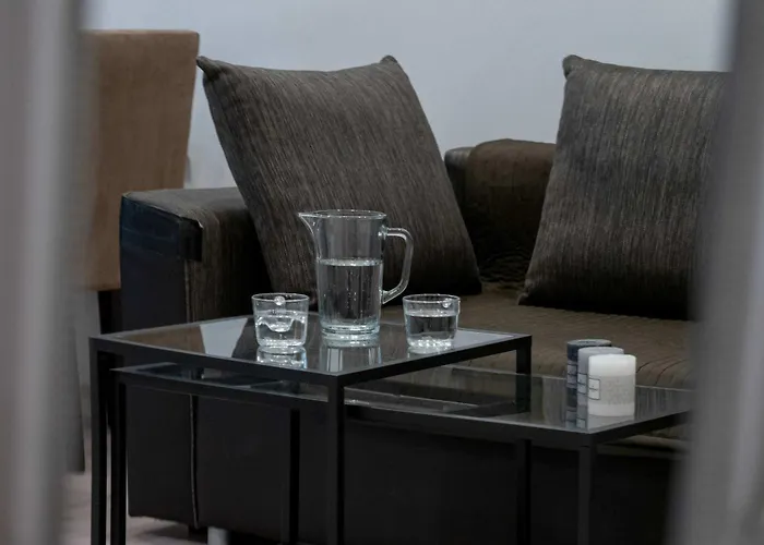 Nowomiejska Spacious Near Plac Wolnosci In By Renters